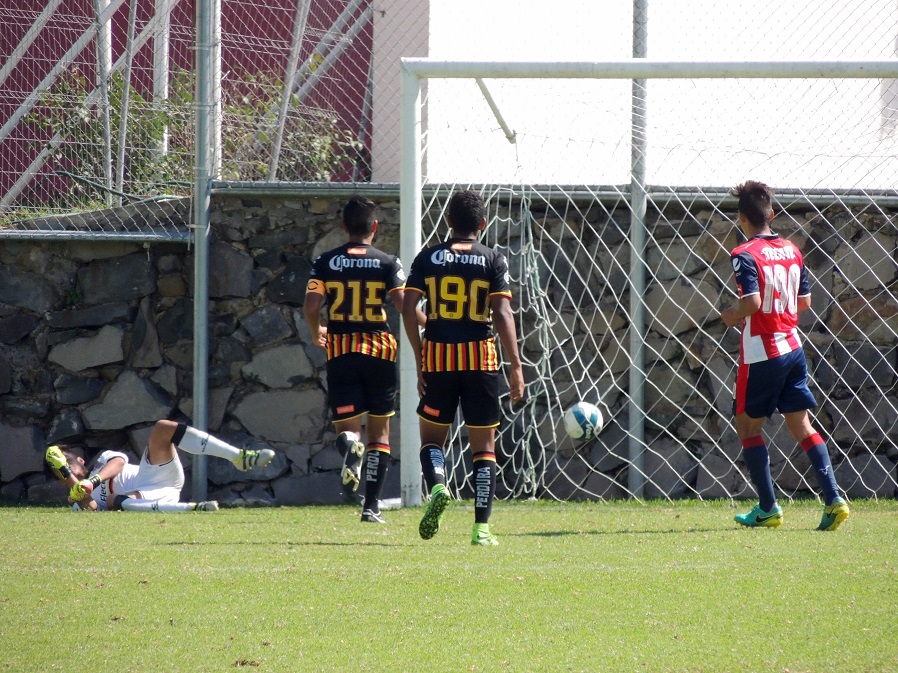 3ra: CAEN EN SAN RAFAEL | Leones Negros